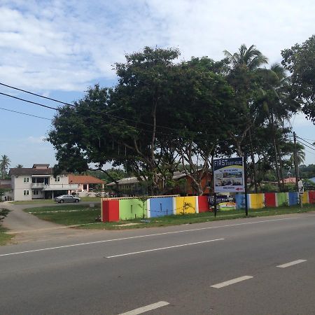 First Guest House Kuantan Exterior photo